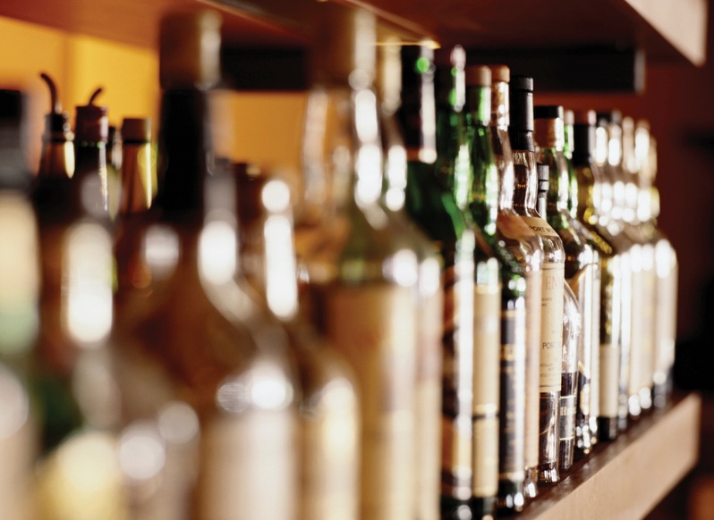 4 Ways to Order Liquor Like a Pro